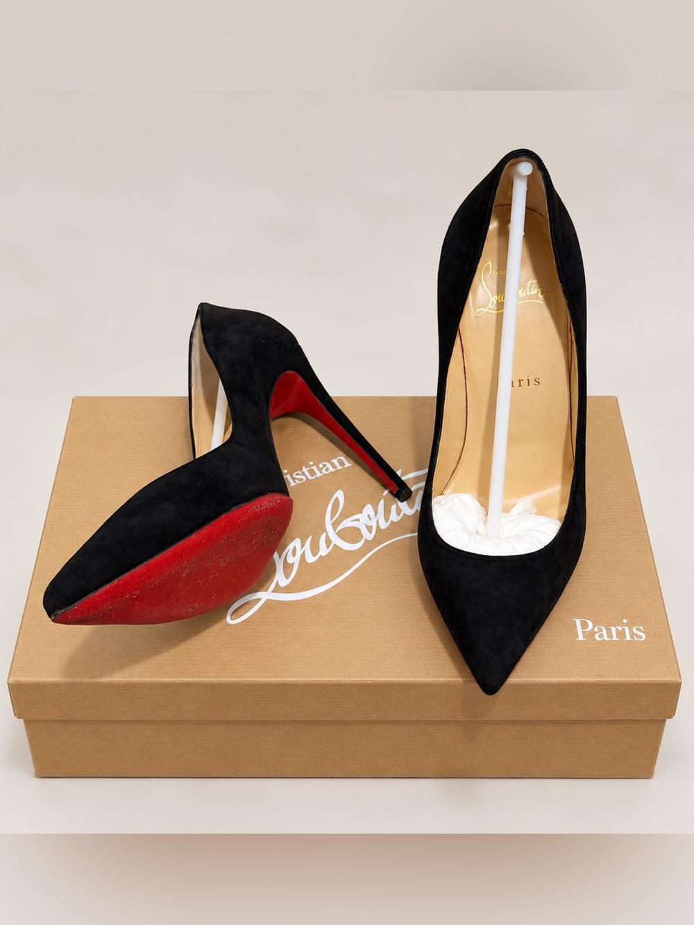 Christian Louboutin Pigalle Suede Pumps Black Pointed-Toe Heels